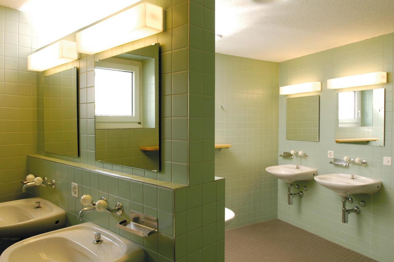 Richterswil Youth Hostel מראה חיצוני תמונה