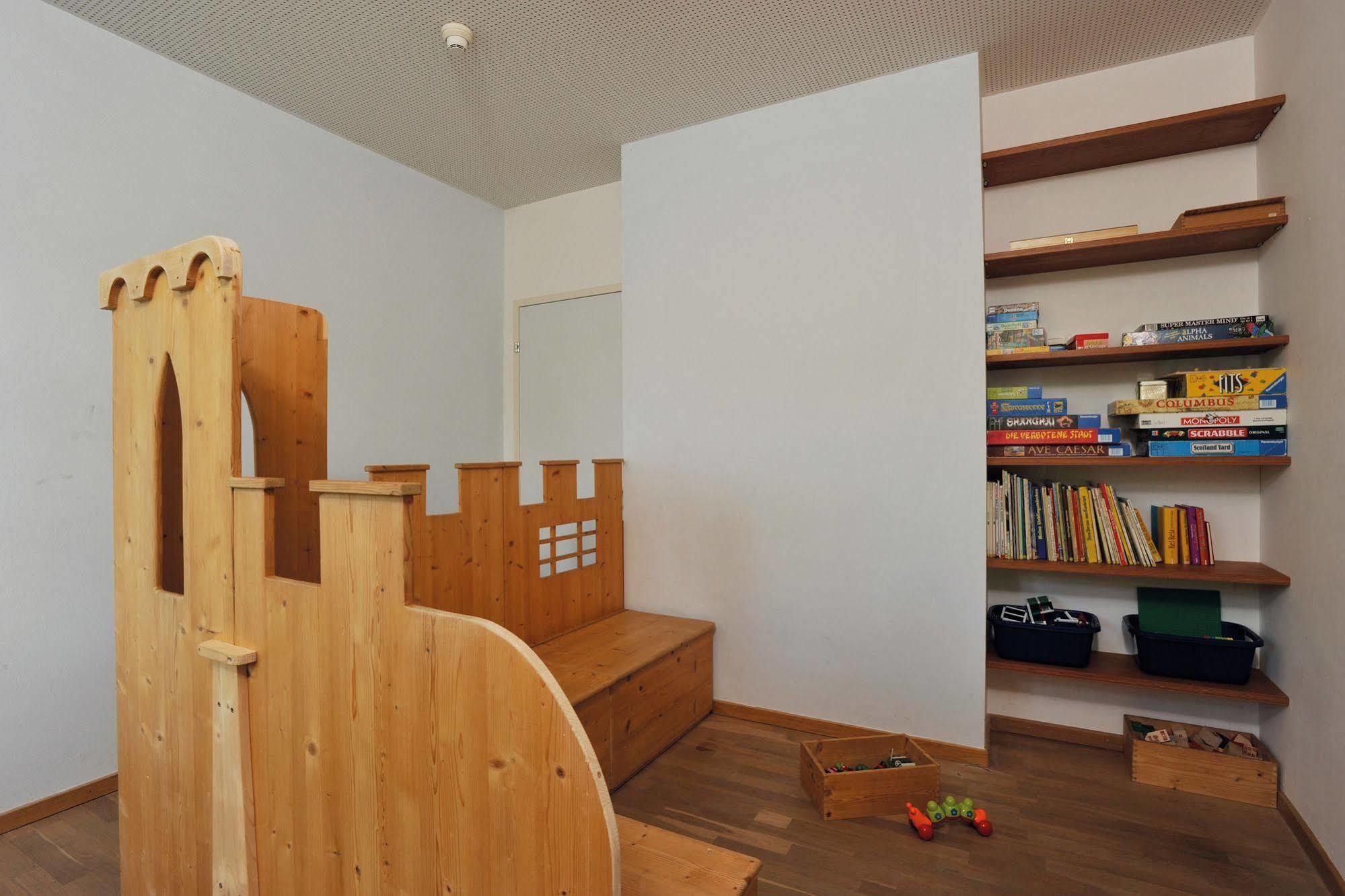 Richterswil Youth Hostel מראה חיצוני תמונה